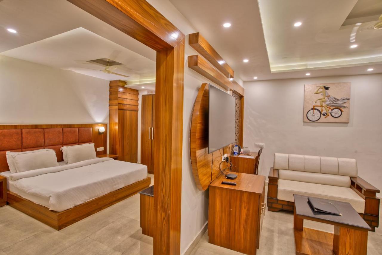 Height View Residency Hotel Dehradun Ngoại thất bức ảnh