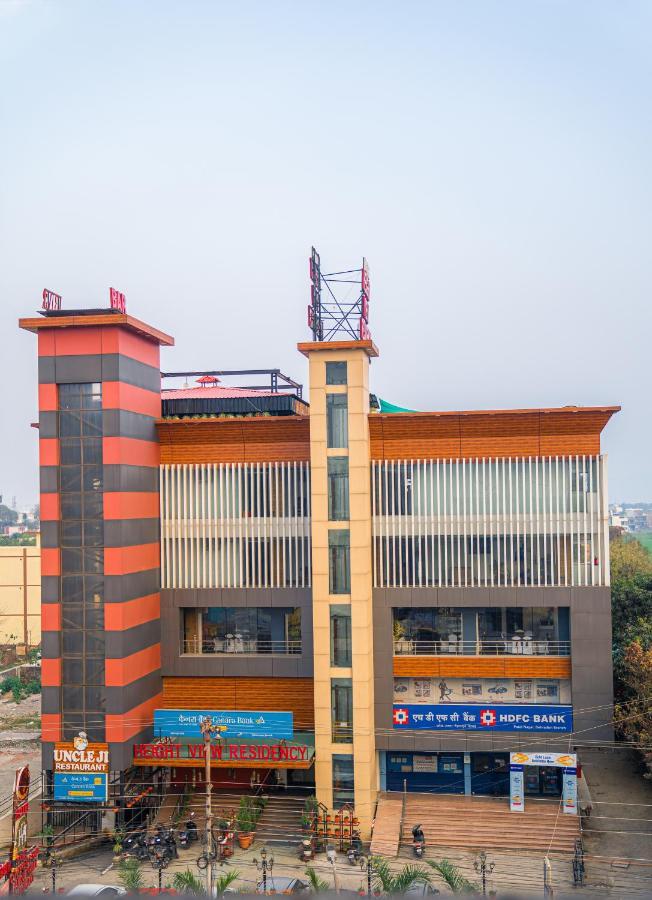 Height View Residency Hotel Dehradun Ngoại thất bức ảnh