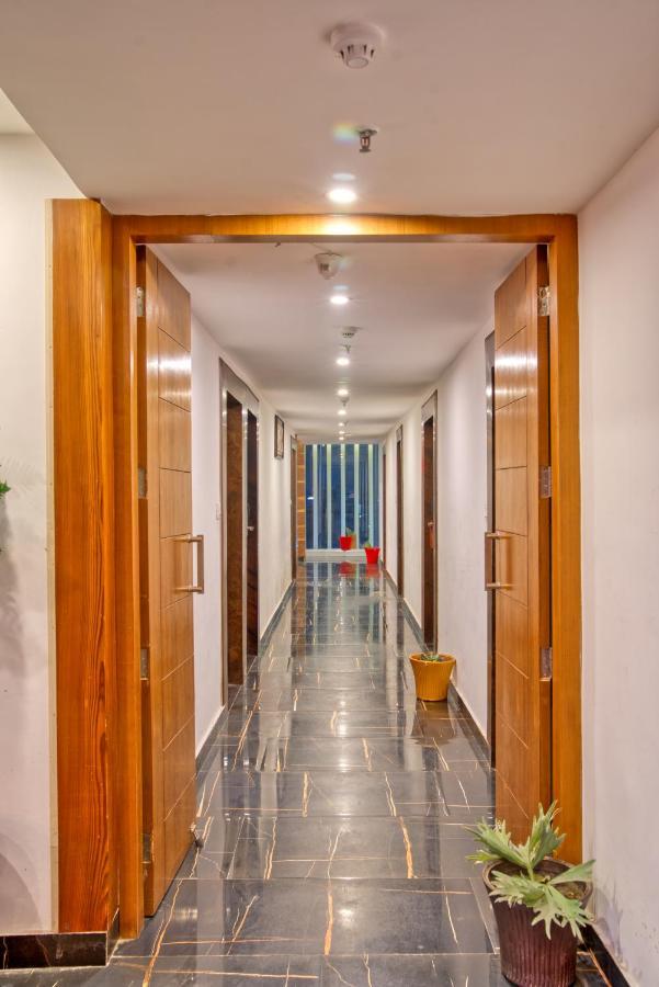 Height View Residency Hotel Dehradun Ngoại thất bức ảnh