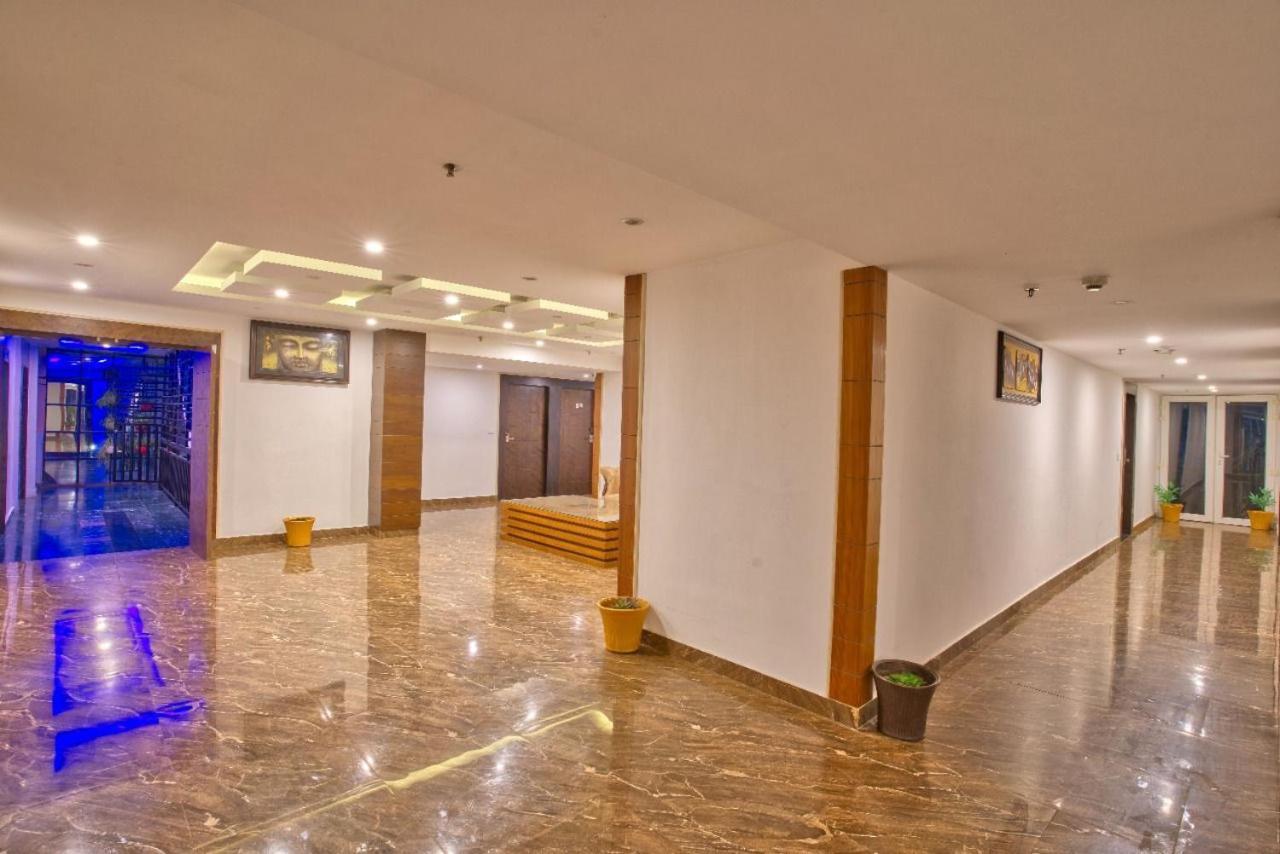 Height View Residency Hotel Dehradun Ngoại thất bức ảnh
